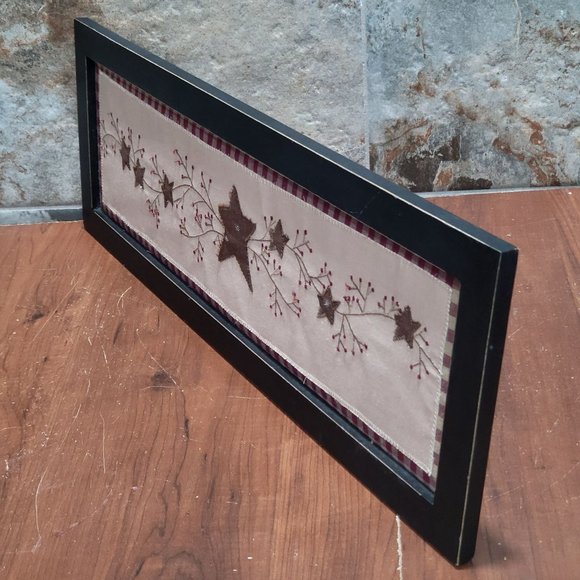 Home Goods Framed Embroidered Star Berries Fabric Wall Hanging Decor - Picture 6 of 11